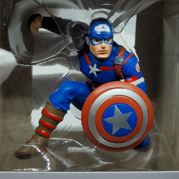 Hallmark Marvel's Captain America Keepsake Christmas Tree Ornament - Picture 14 of 15